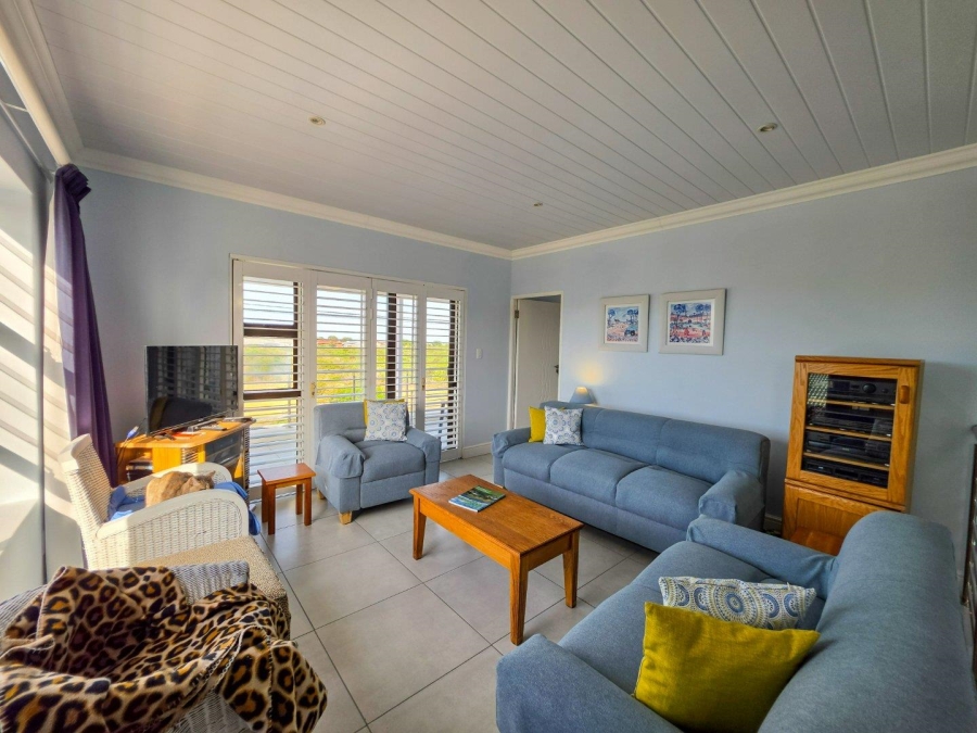 3 Bedroom Property for Sale in Stilbaai Western Cape